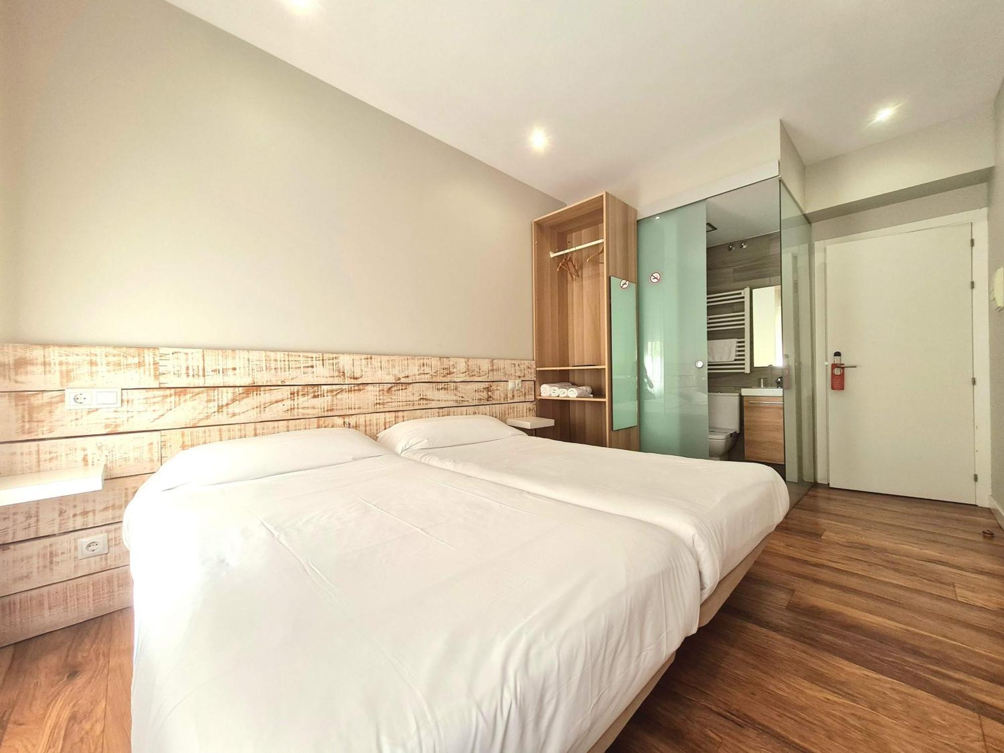 Urban Burgos Hotell Eksteriør bilde