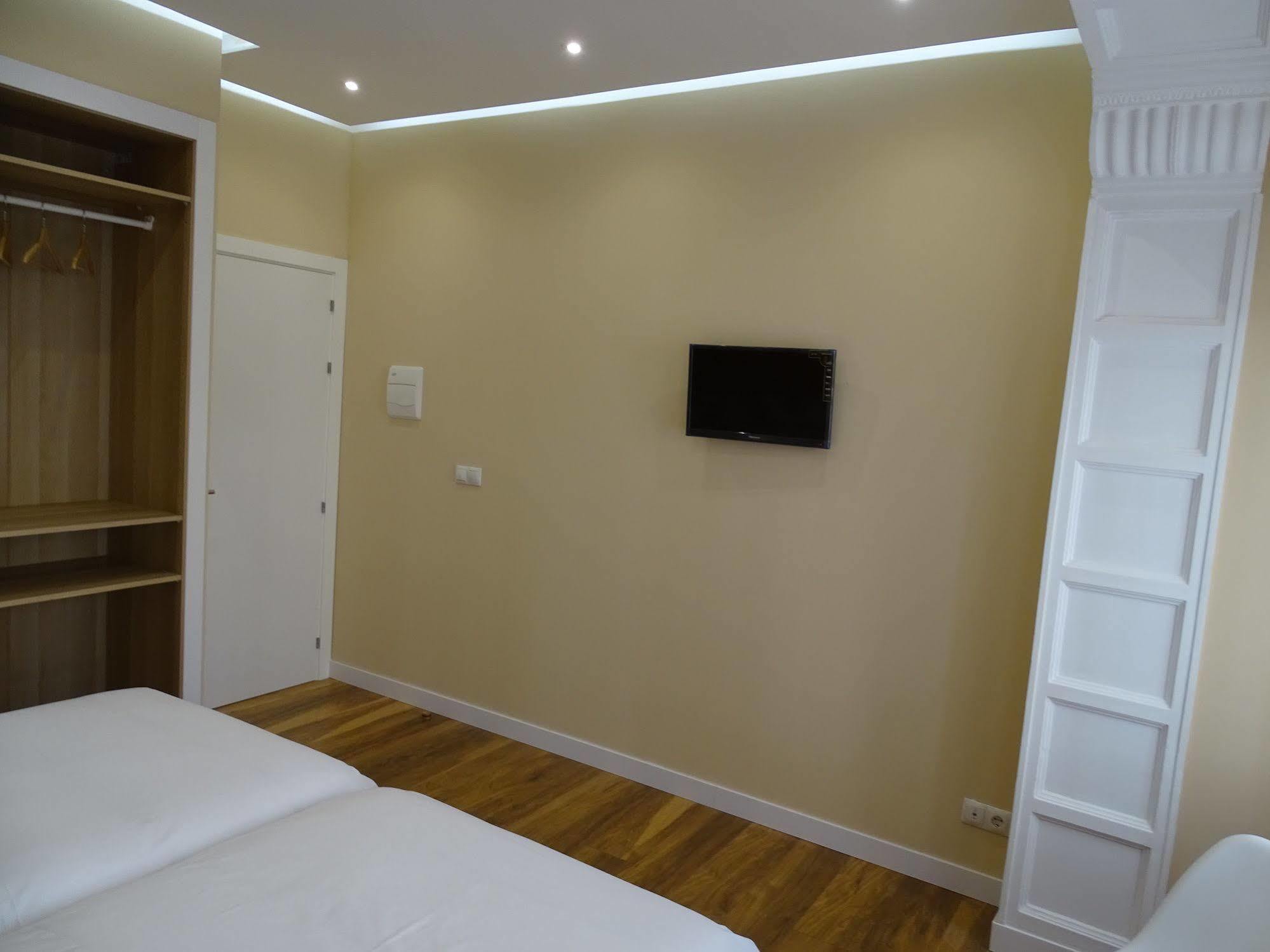 Urban Burgos Hotell Eksteriør bilde