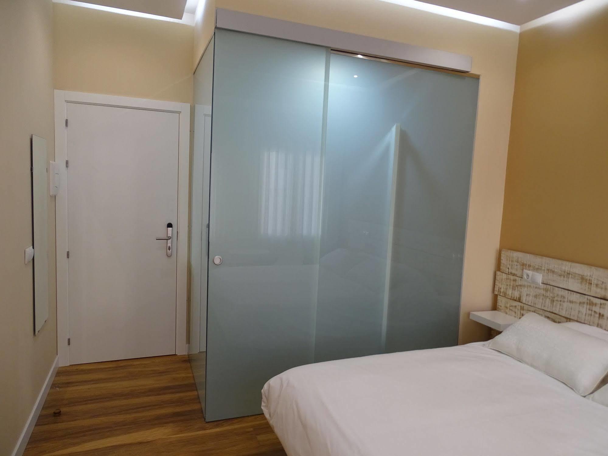 Urban Burgos Hotell Eksteriør bilde